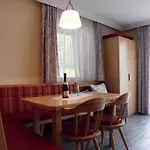 Rahm * Mayrhofen